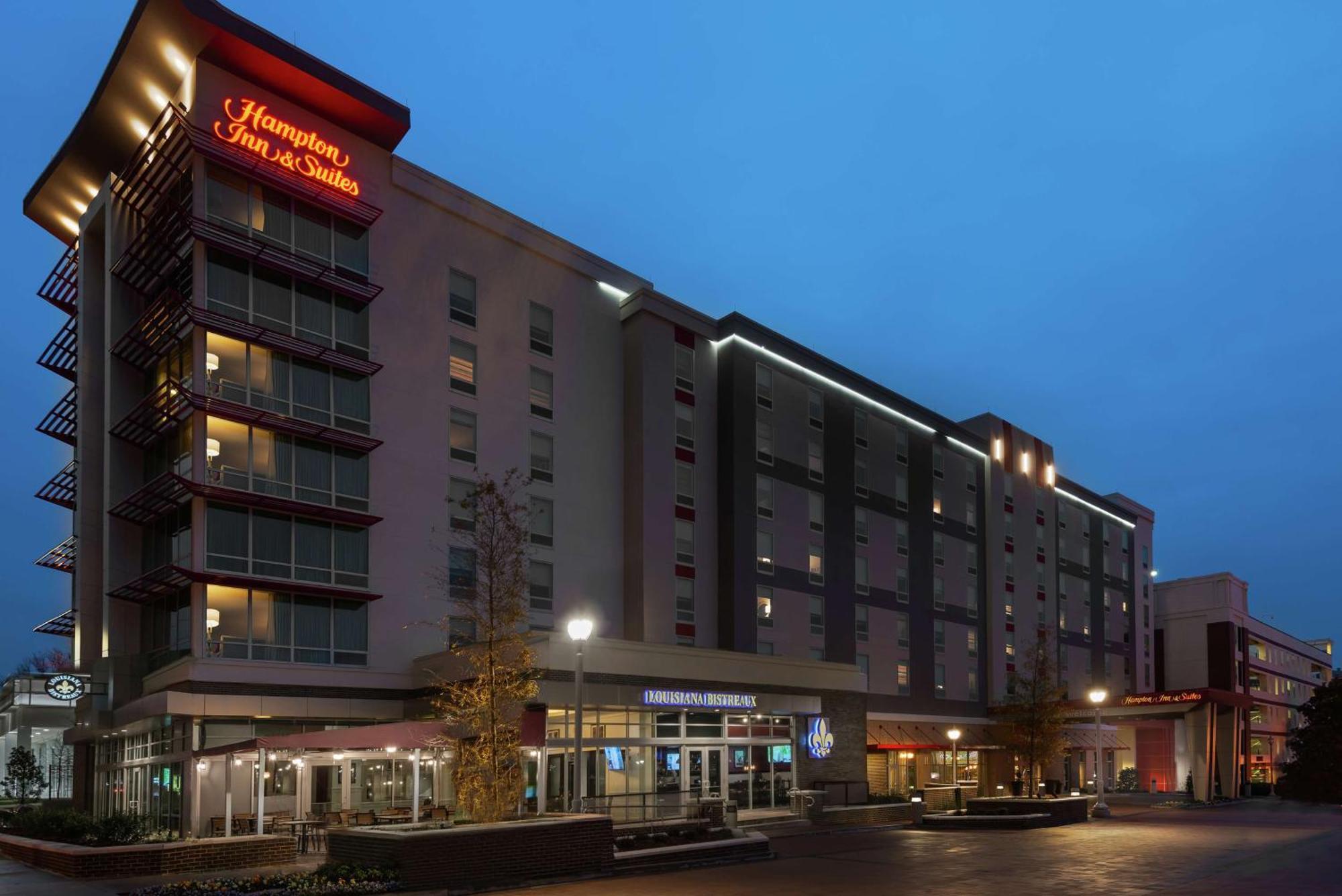 Hampton Inn & Suites Atlanta Buckhead Place Экстерьер фото