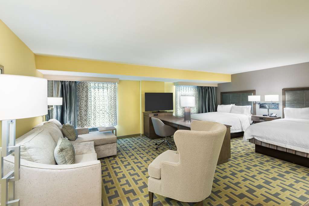 Hampton Inn & Suites Atlanta Buckhead Place Номер фото