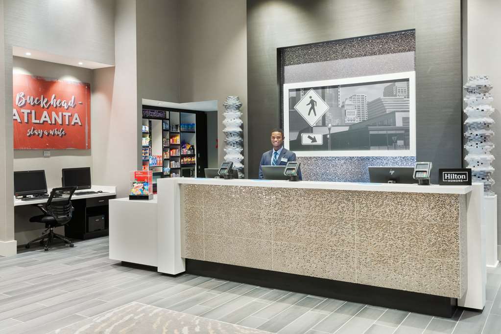 Hampton Inn & Suites Atlanta Buckhead Place Экстерьер фото